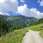 ueber die joecher weg von villgraten nach toblach bei alfenalm