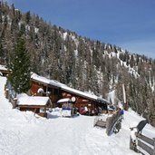 pircher alm winter weissenbach ahrntal