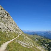 aussicht wanderweg bei bronsoi