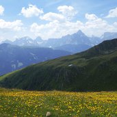 bonner hoehenweg blick richtung sextner dolomiten