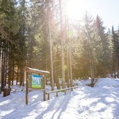 innerfeldtal naturpark drei zinnen weg beginn