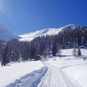 leckfeldalm winter dahinter fuellhorn