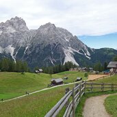 rotwandwiesen mit dreischusterspitze fr