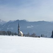 pfalzen winter st valentin kapelle chiesa san valentino falzes inverno