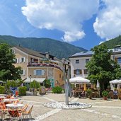 muehlbach dorf rathausplatz piazza rio pusteria