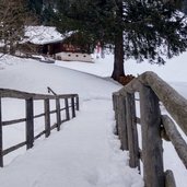 bruecke zu Kradorfer Alm winter rodeln