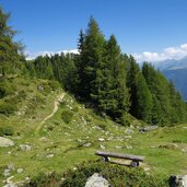 aussichtspunkt am weg und route zu heimkehrerkreuz