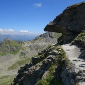 smt weg e karnischer hoehenweg richtung hollbrucker spitze fr