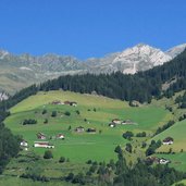 paesaggio sopra fundres landschaft hoefe pfunderer tal