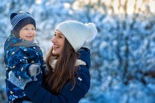 AS single mit kind personen winter schnee