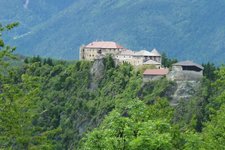 RS blick auf schloss rodenegg