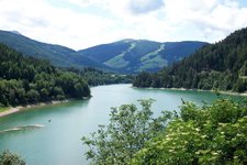 RS olangerstausee dahinter kronplatz gemeinde welsberg