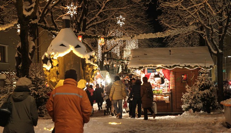 RS Christkindlmarkt Schnee Bruneck