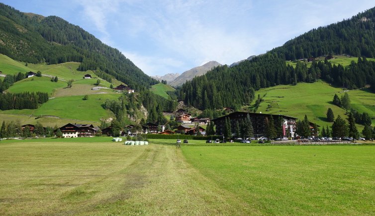 RS st jakob defereggen blick richtung trojeralmtal und stampfleskopf