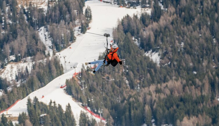 copertina ema neve mont